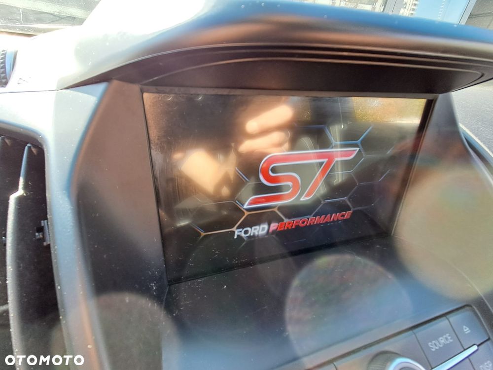 Ford Kuga 1.5 EcoBoost FWD ST-Line ASS MMT6 - 16