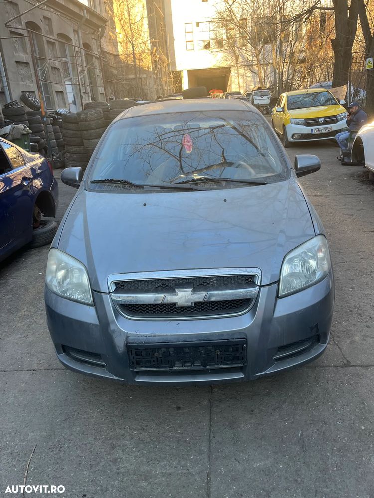 Dezmembrez Chevrolet Aveo gri inchis 1,4 16v 112.000 km 69KW F14D3 - 14