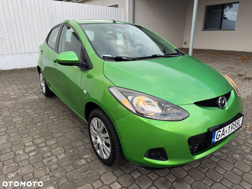 Mazda 2 - 5