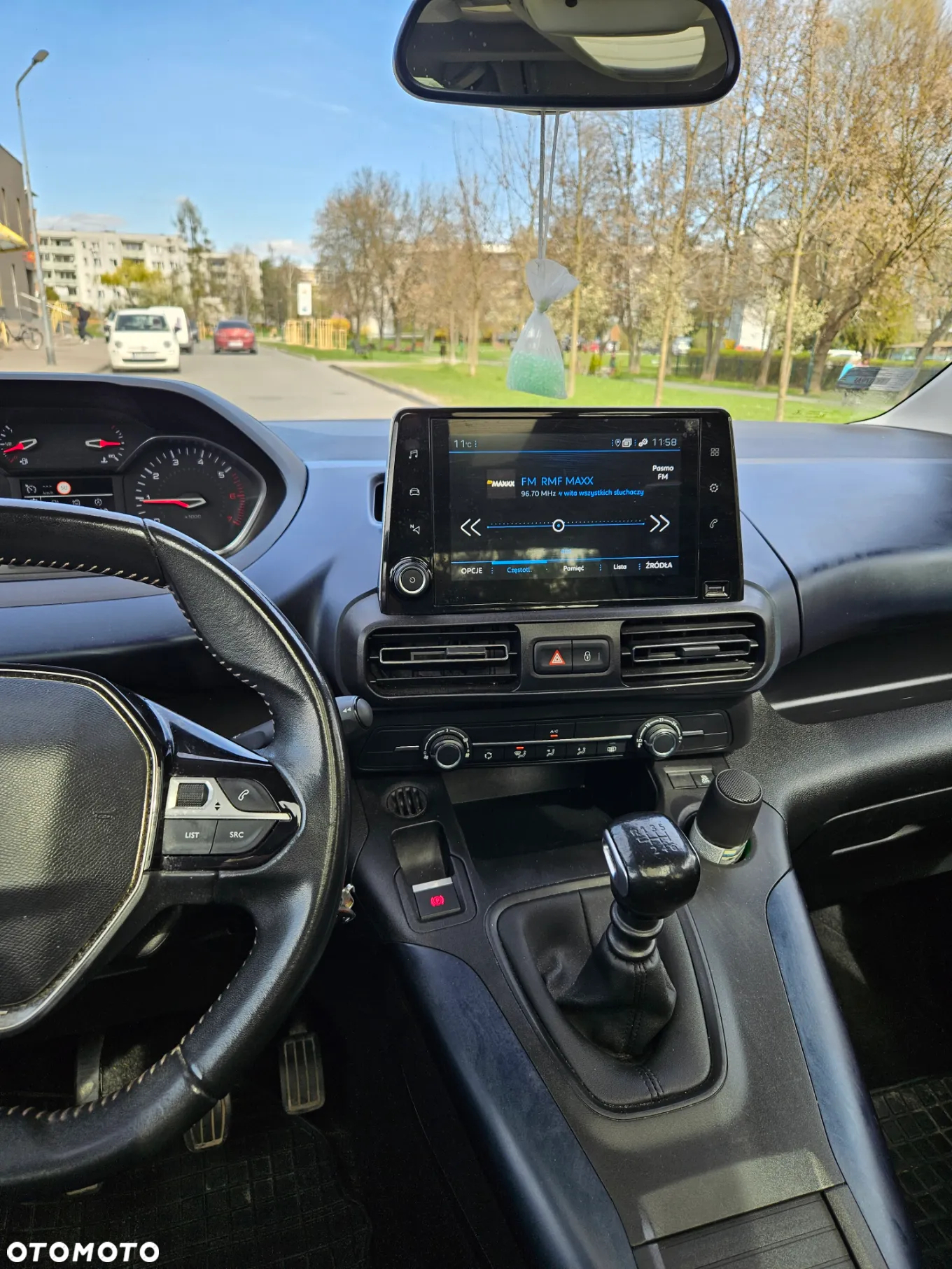 Peugeot Rifter 1.2 PureTech Allure S&S - 14