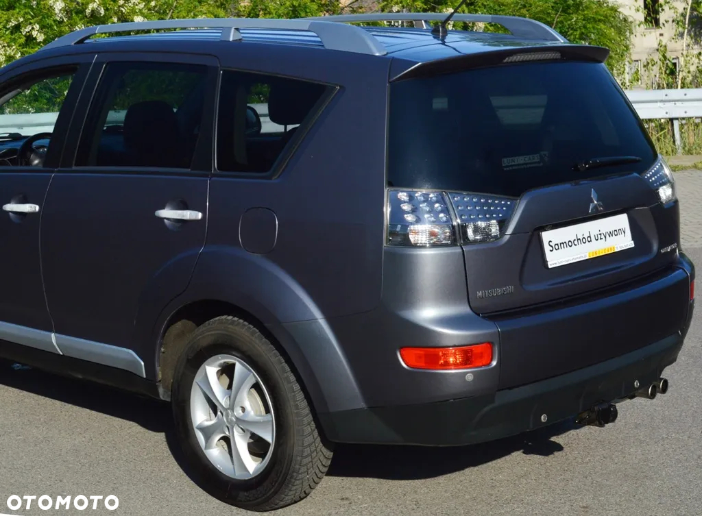Mitsubishi Outlander - 18