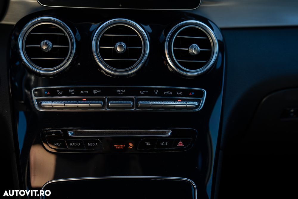 Mercedes-Benz GLC - 26