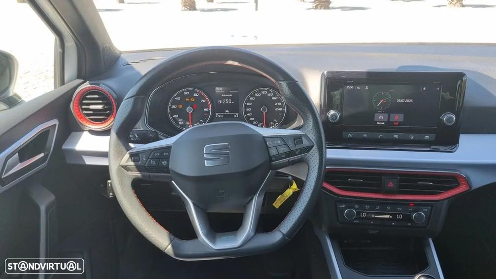 SEAT Arona 1.0 TSI FR - 11