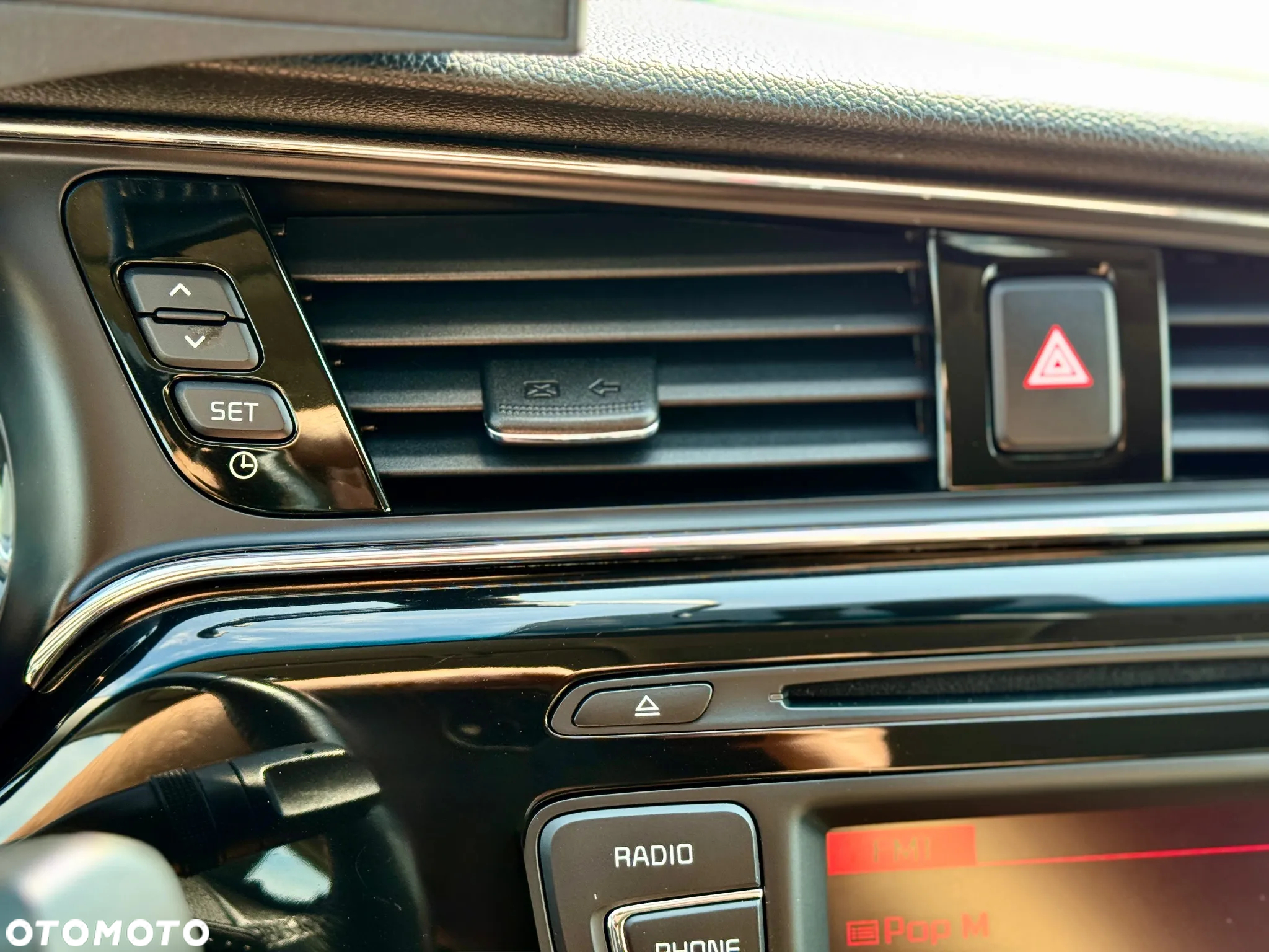 Kia Ceed 1.6 GDI DCT Platinum Edition - 25