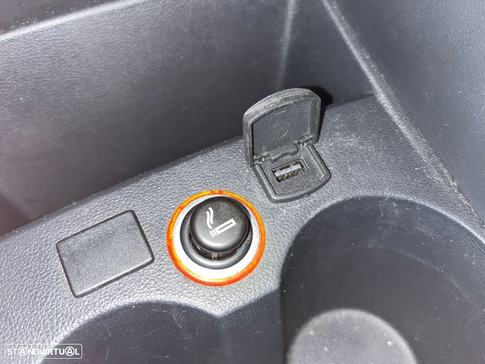 VW Polo 1.0 Lounge - 32