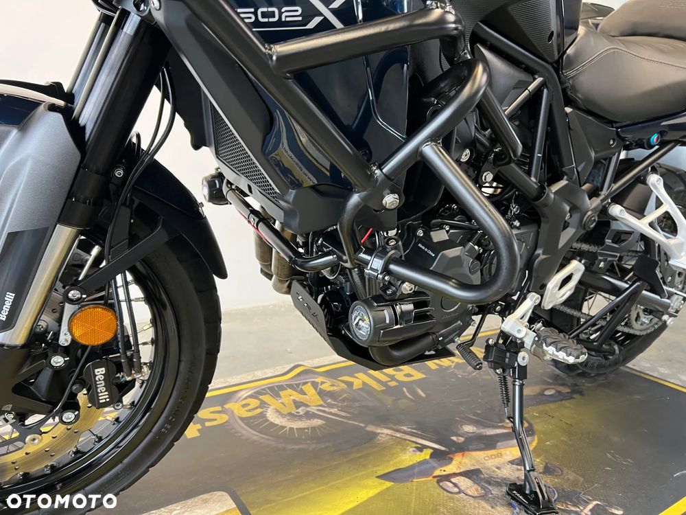 Benelli TRK 502X - 8