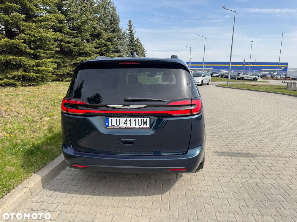 Chrysler Pacifica - 6