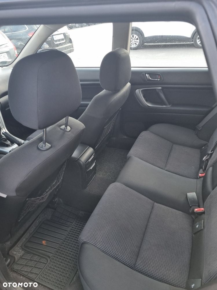 Subaru Outback - 7