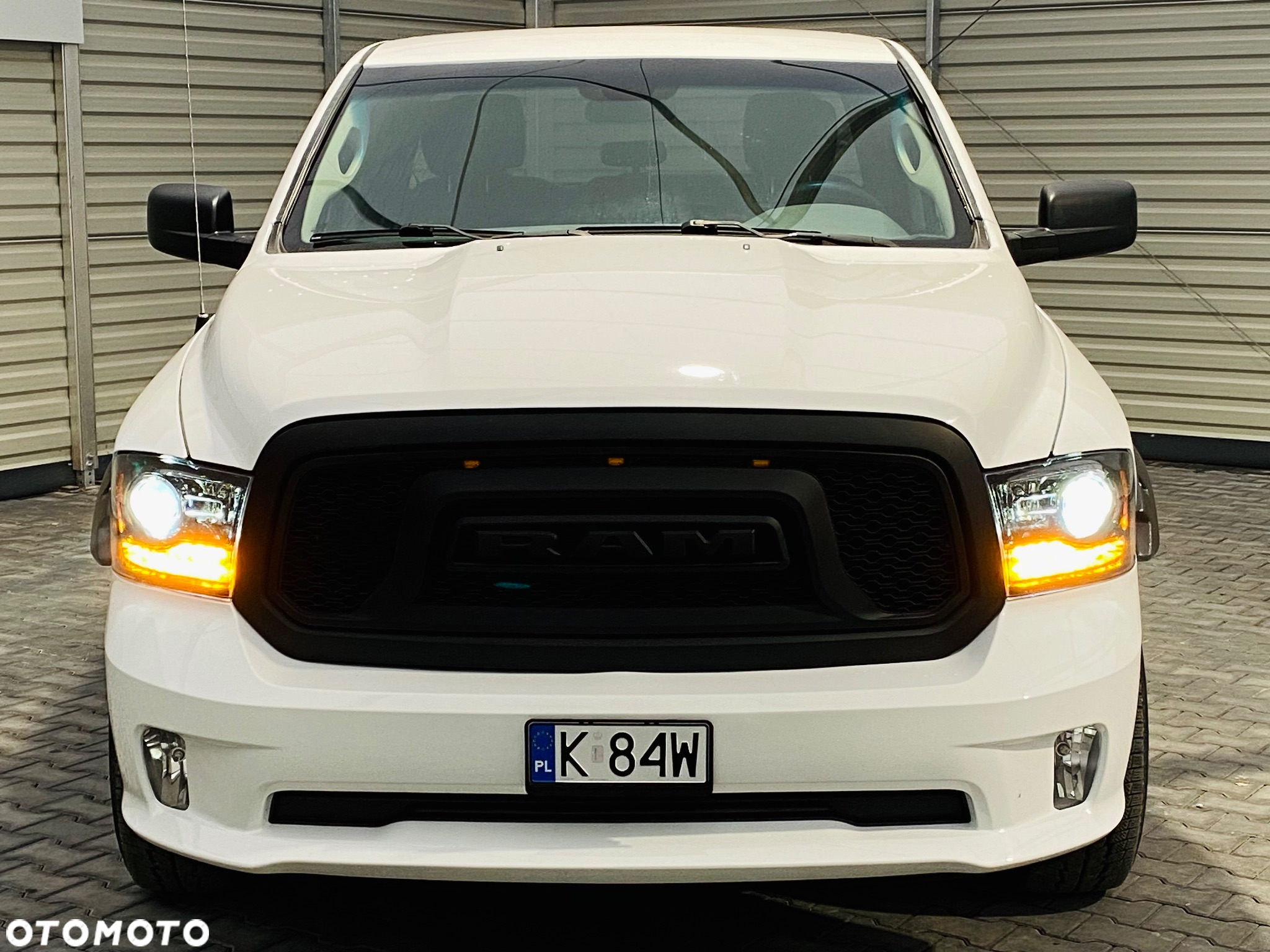 RAM 1500 5.7 Quad Cab Longbed Laramie Sport