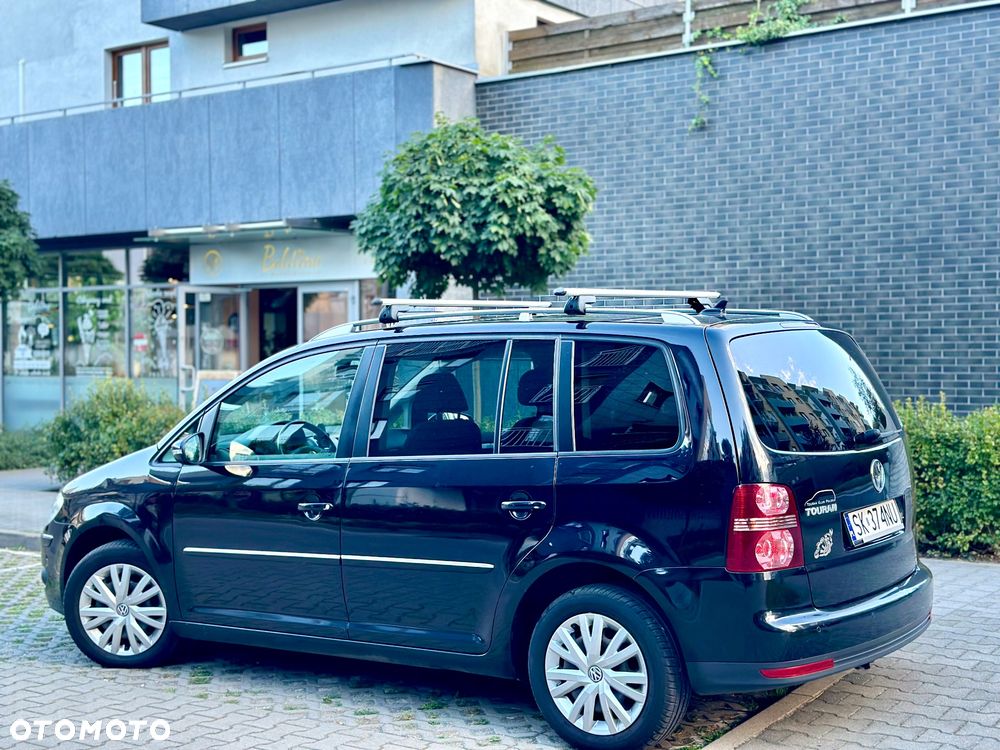 Volkswagen Touran 2.0 TDI DSG United - 2