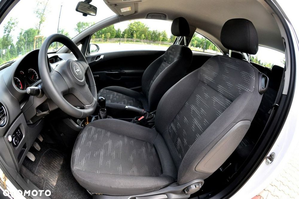 Opel Corsa - 7