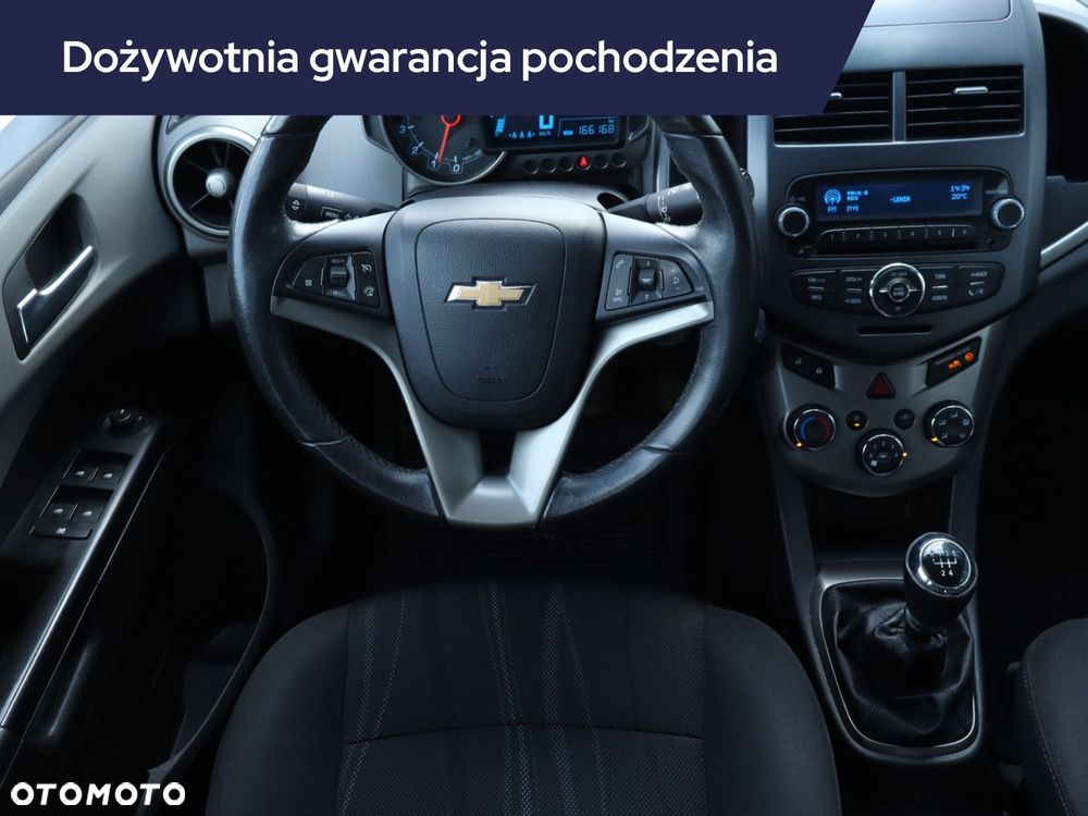 Chevrolet Aveo - 9