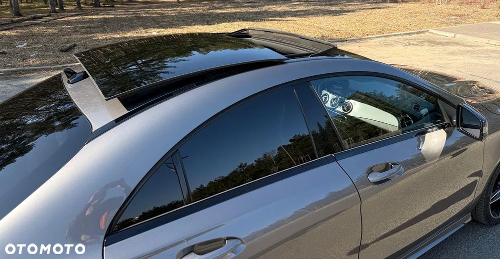 Mercedes-Benz CLA 220 4-Matic AMG Line - 5