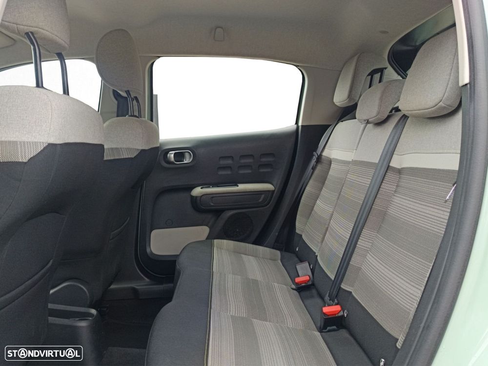 Citroën C3 1.2 PureTech Shine - 28