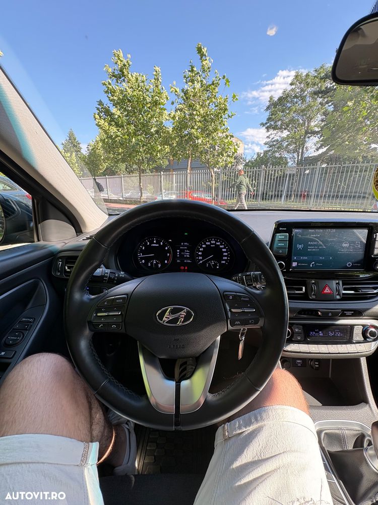Hyundai i30 1.5 110CP 5DR M/T Highway - 10