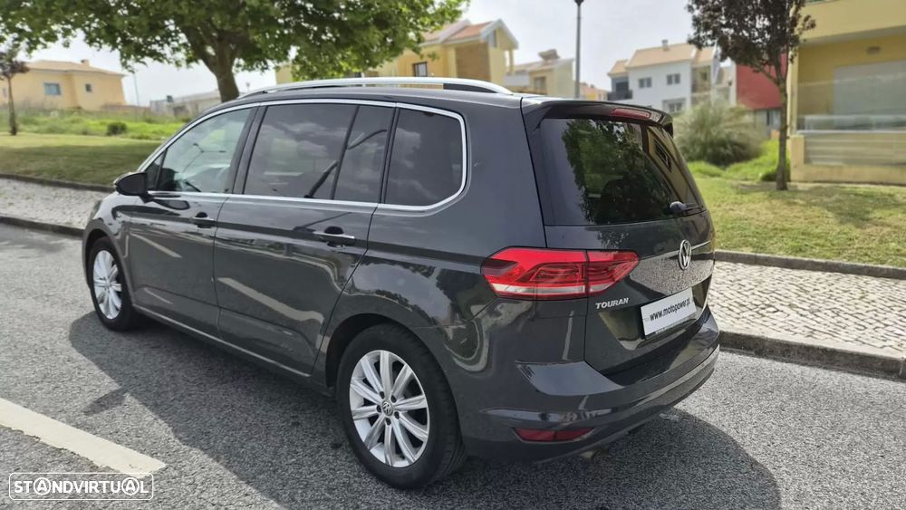 VW Touran 2.0 TDI R-Line - 3