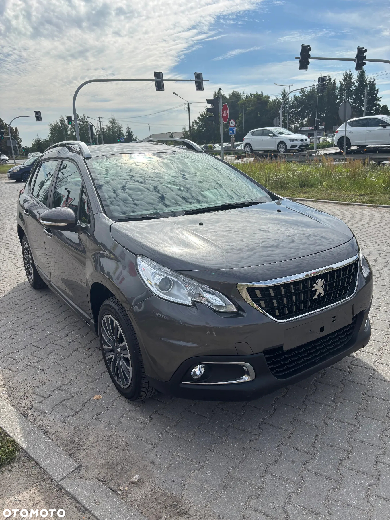 Peugeot 2008 1.2 Pure Tech Active S&S EAT6 - 4