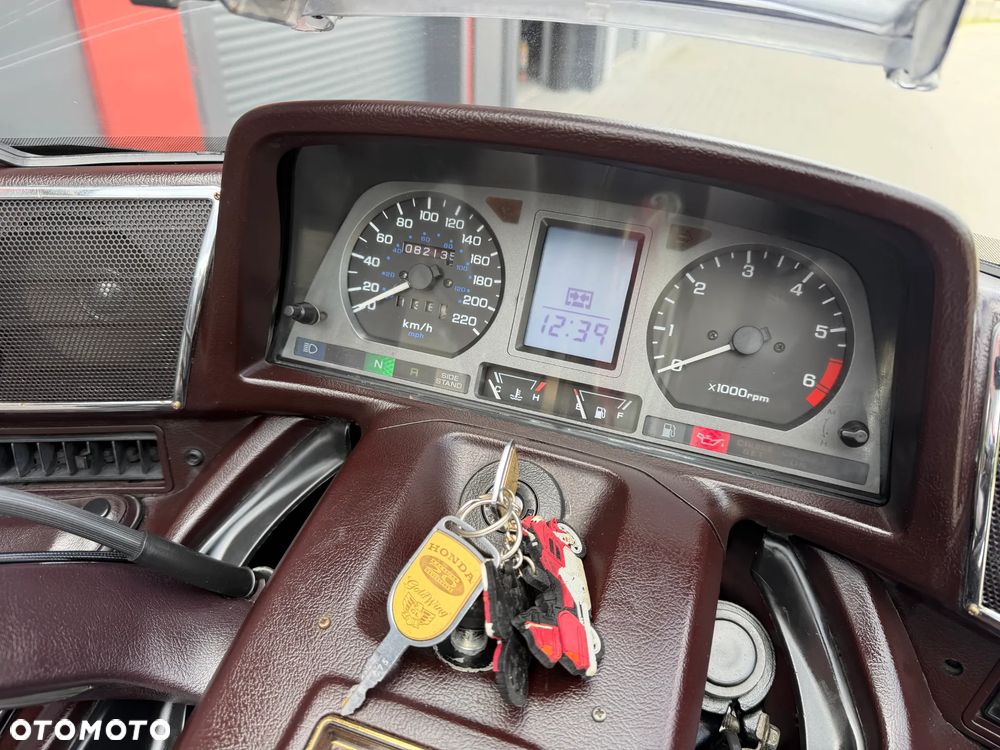 Honda GL - 36