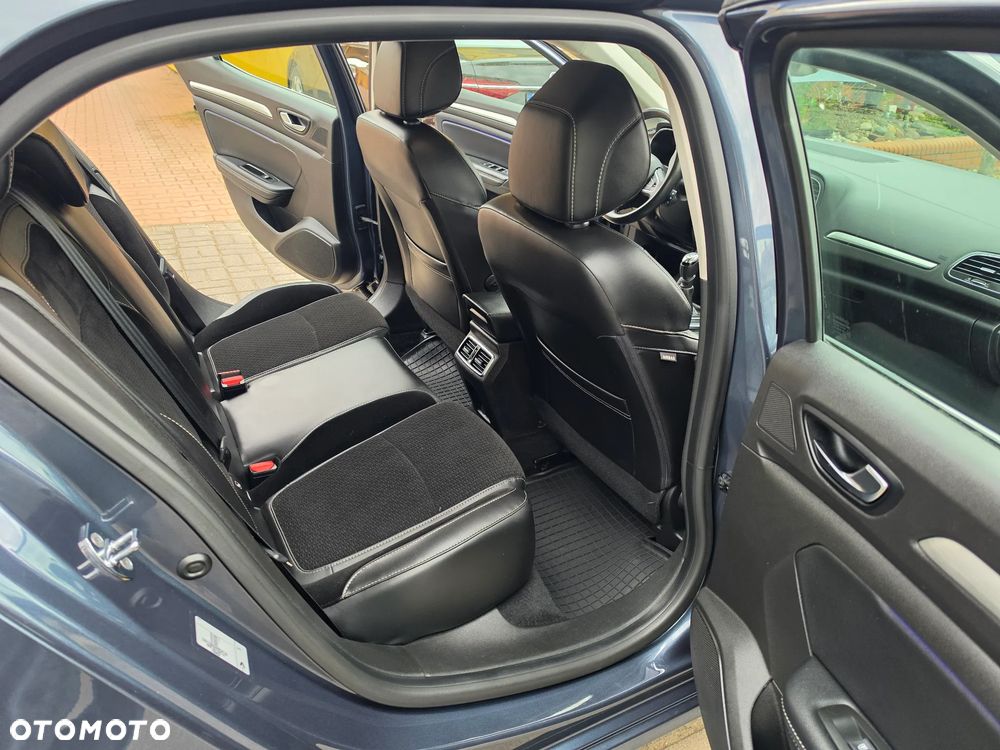 Renault Megane ENERGY TCe 100 EXPERIENCE - 22
