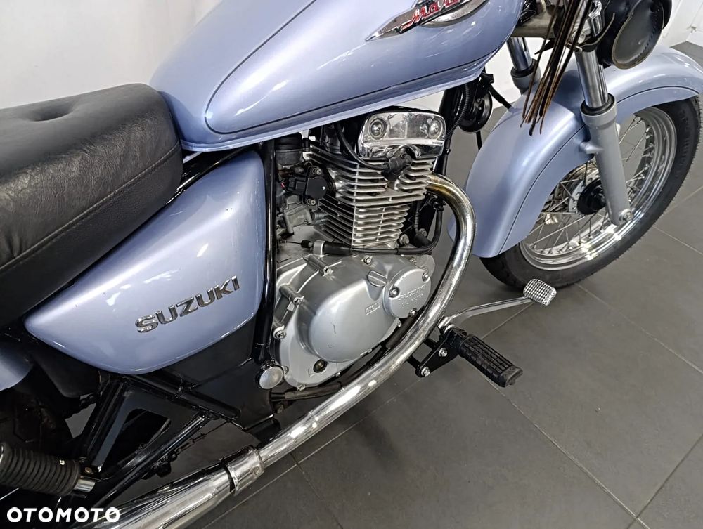 Suzuki Marauder - 16