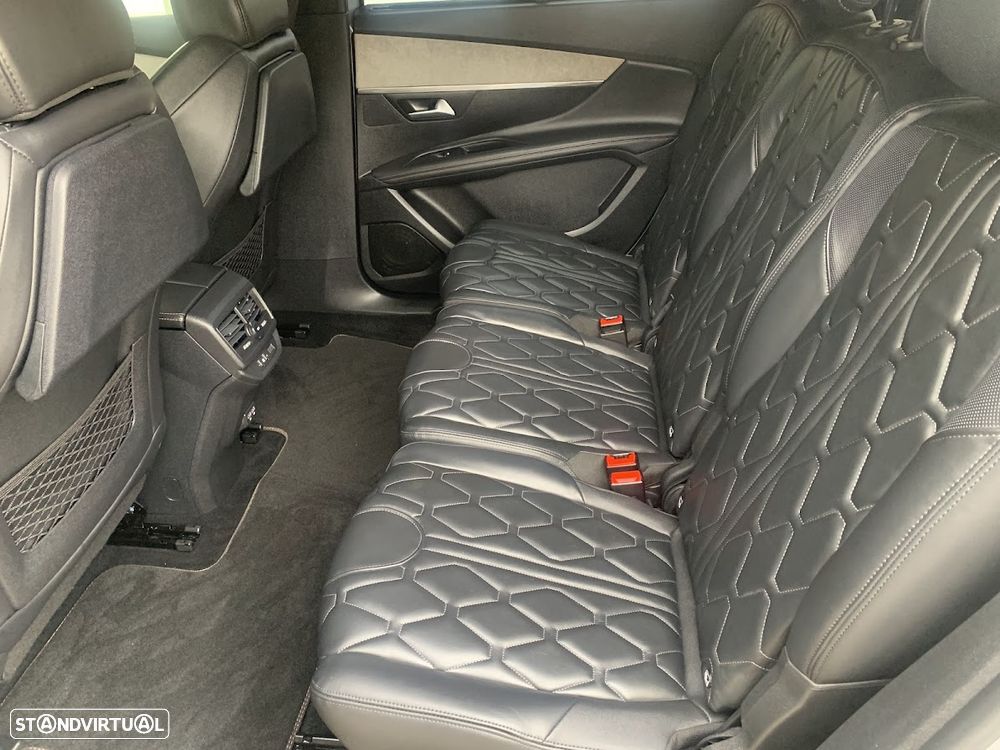 Peugeot 5008 1.5 BlueHDi GT Line J19 EAT8 - 7