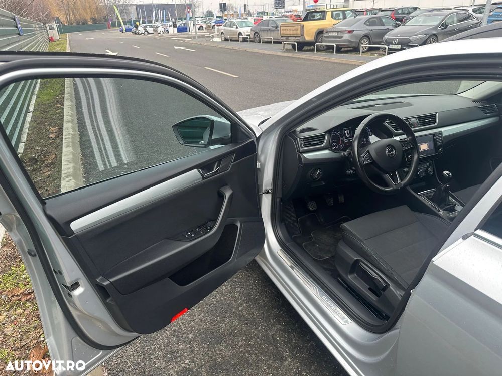 Skoda Superb 2.0 TDI 4X4 Style - 15