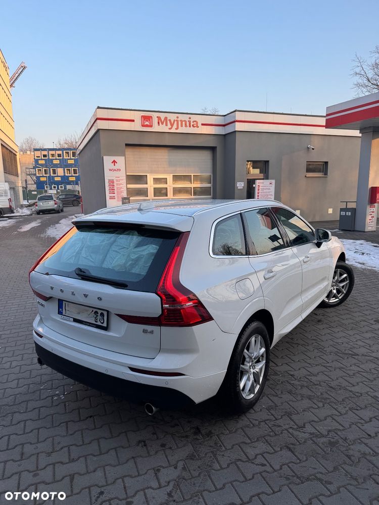 Volvo XC 60 T4 Momentum Pro - 5