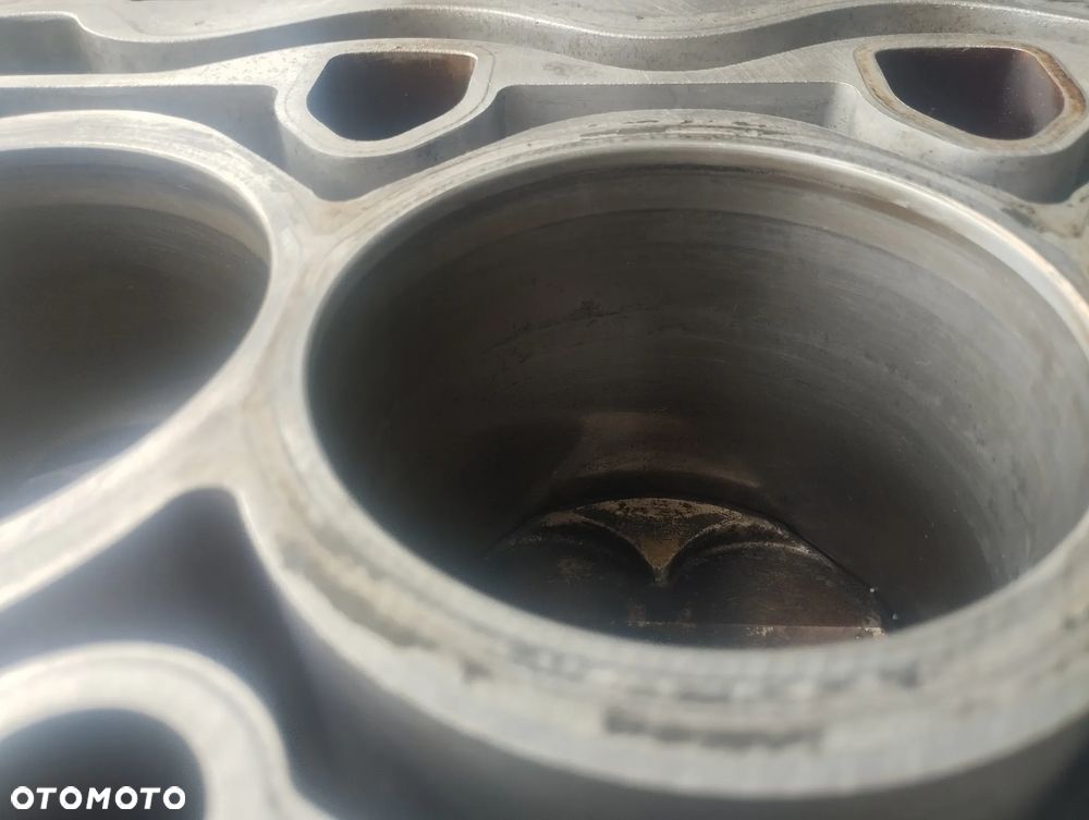 BLOK DÓŁ SILNIKA TŁOKI BMW E81 E87 116 1.6i 2011 ROK KOD: N45B16AC - 13