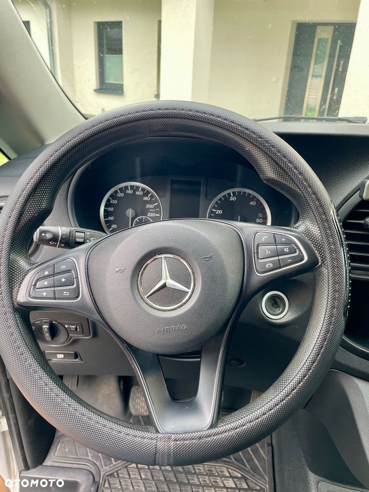 Mercedes-Benz Vito - 10