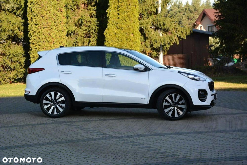 Kia Sportage 2,0 CRDI AWD Platinum - 12