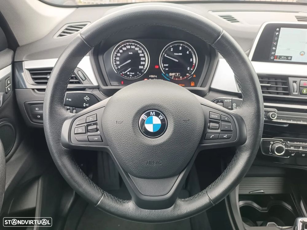 BMW X1 16 d sDrive Line Sport Auto - 16