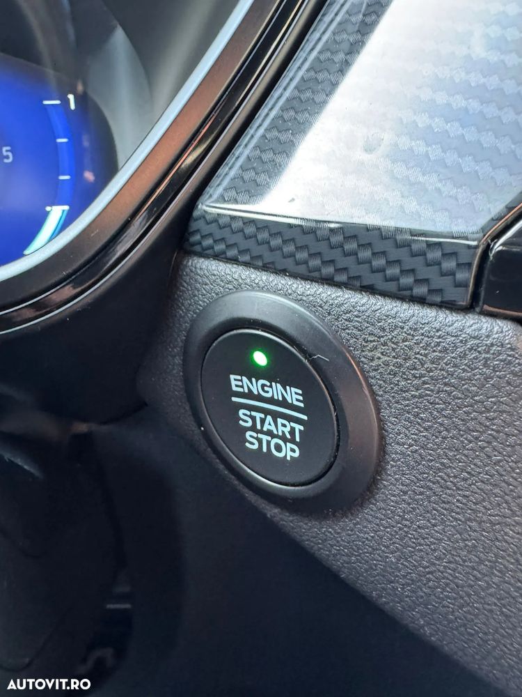 Ford Kuga 2.0 EcoBlue A8 AWD ST Line - 23