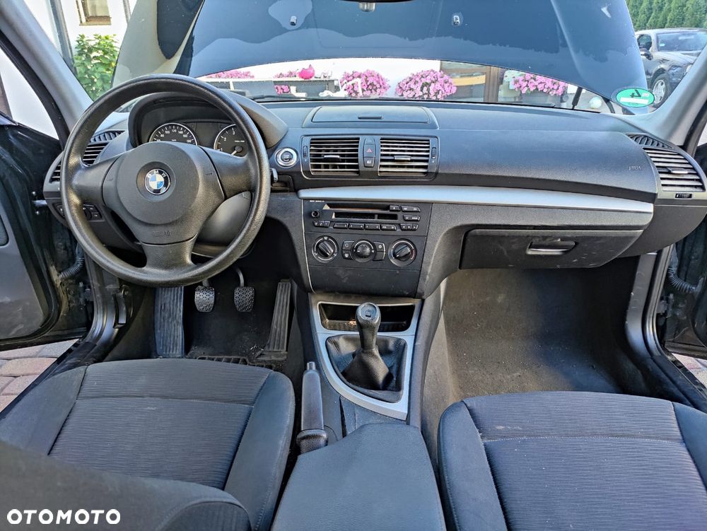 BMW Seria 1 - 35