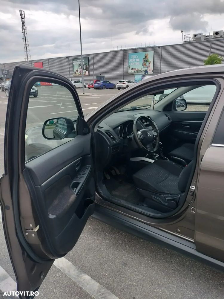 Mitsubishi ASX 1.8 DID 4WD Invite A13 - 7