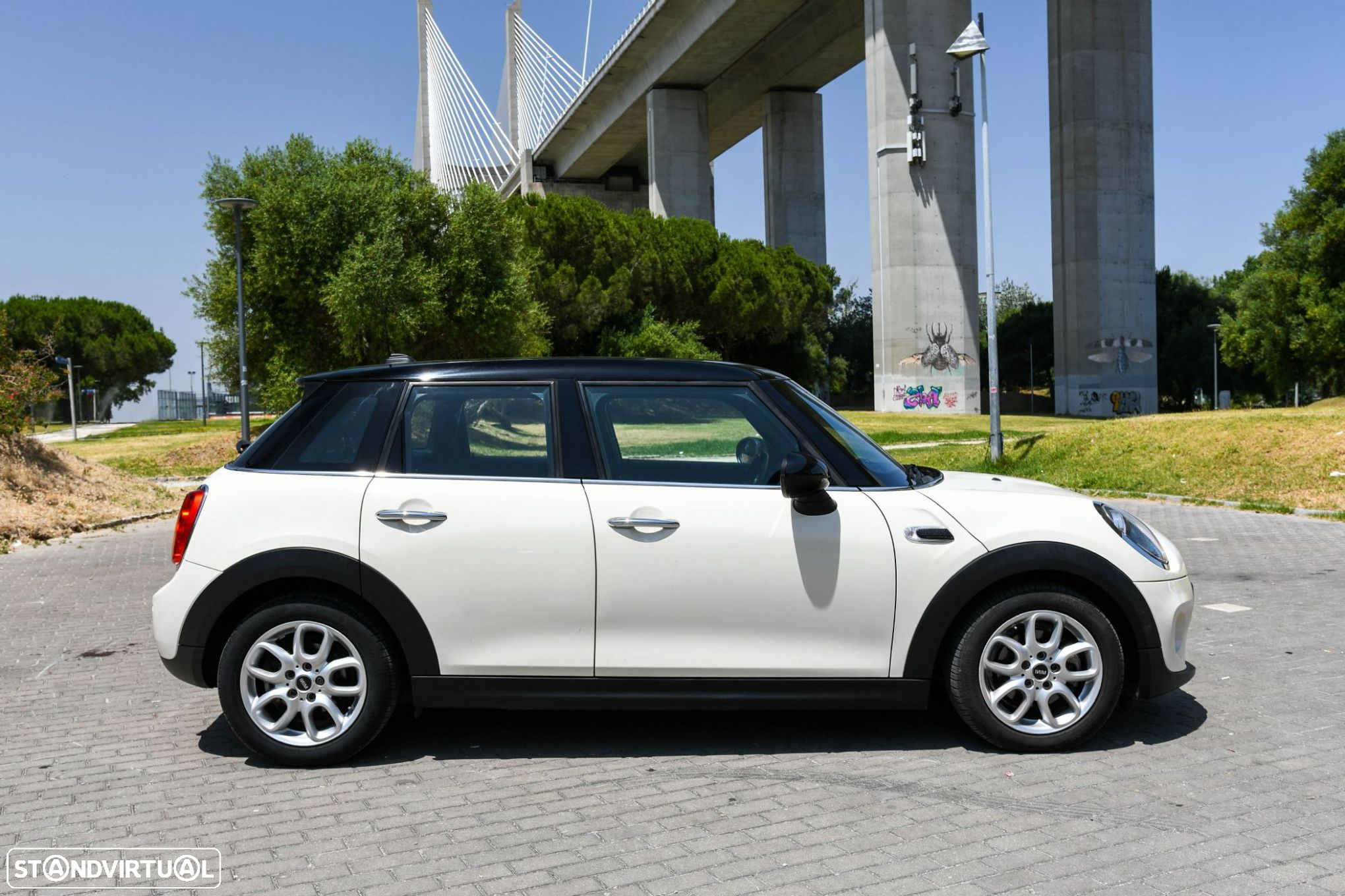 MINI 5 Portas Cooper D - 4