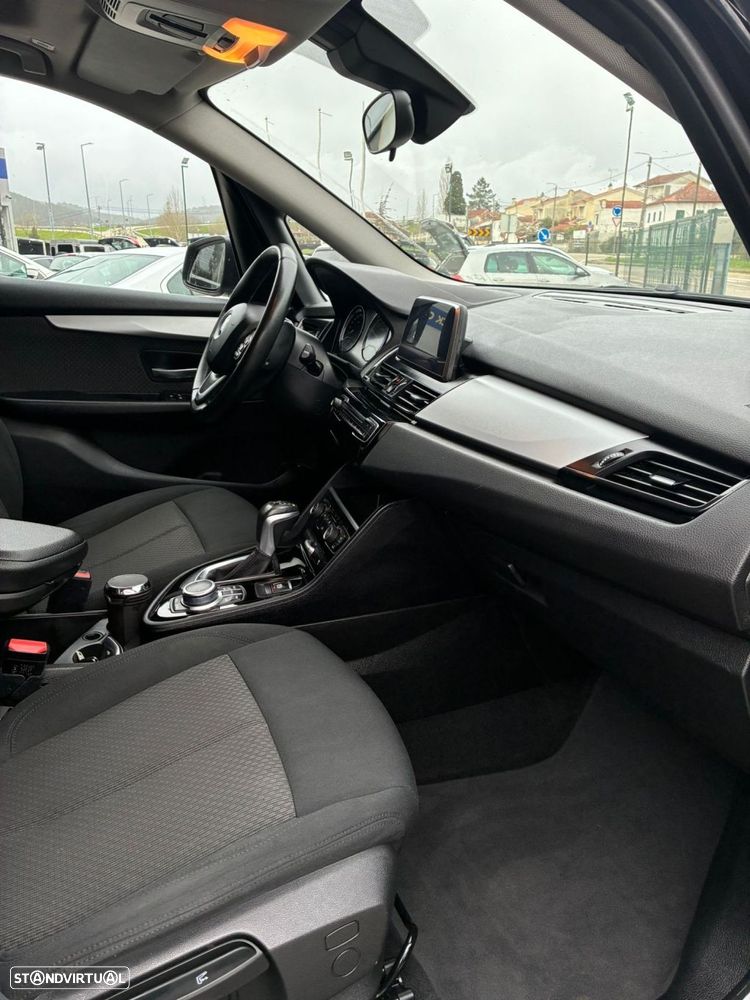 BMW 225xe Active Tourer - 21