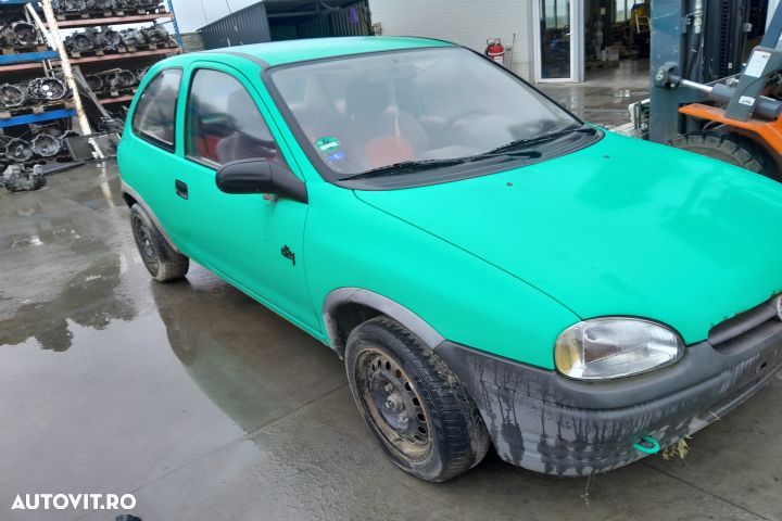 Bara fata Opel Corsa B [facelift] [1997 - 2000] Hatchback 3-usi 1.2i - 8