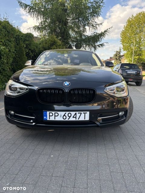 BMW Seria 1 118i Sport Line - 1