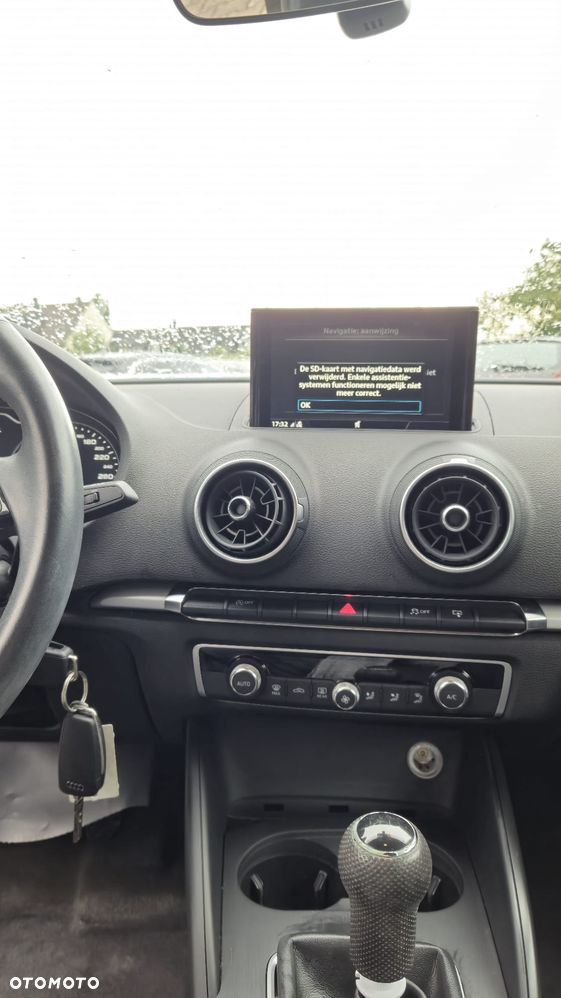 Audi A3 Sportback 1.6 TDI design - 19
