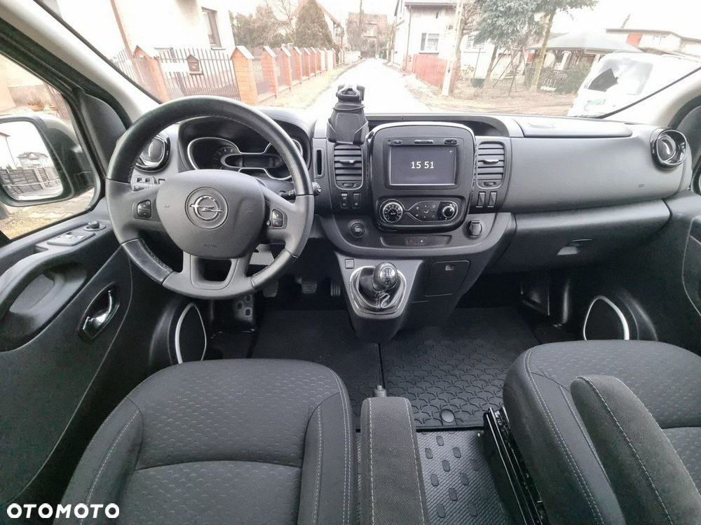 Opel Vivaro - 14