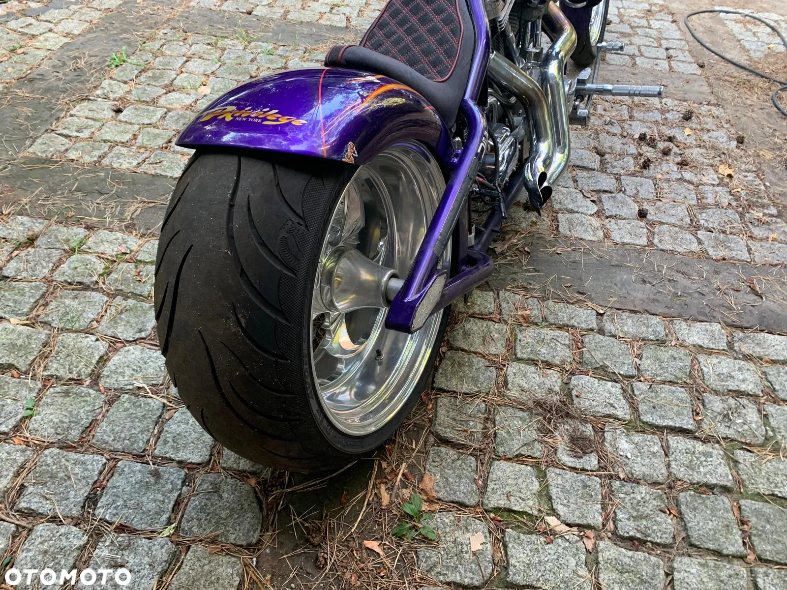 Harley-Davidson Custom Low Rider - 2