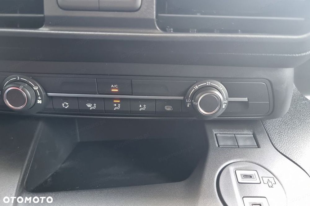 Citroën Berlingo Van M L1H1 1.5 100KM - 13