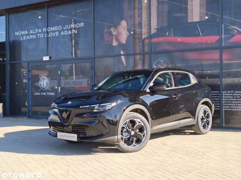 Alfa Romeo Junior 54kWh - 2
