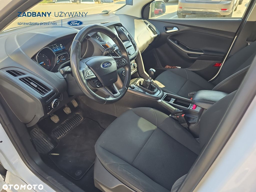Ford Focus - 15