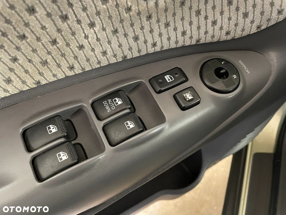 Hyundai Tucson 2.0 4WD GLS - 35