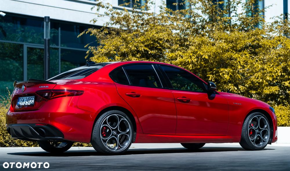 Alfa Romeo Giulia 2.0 Turbo 16V AT8 Veloce - 2