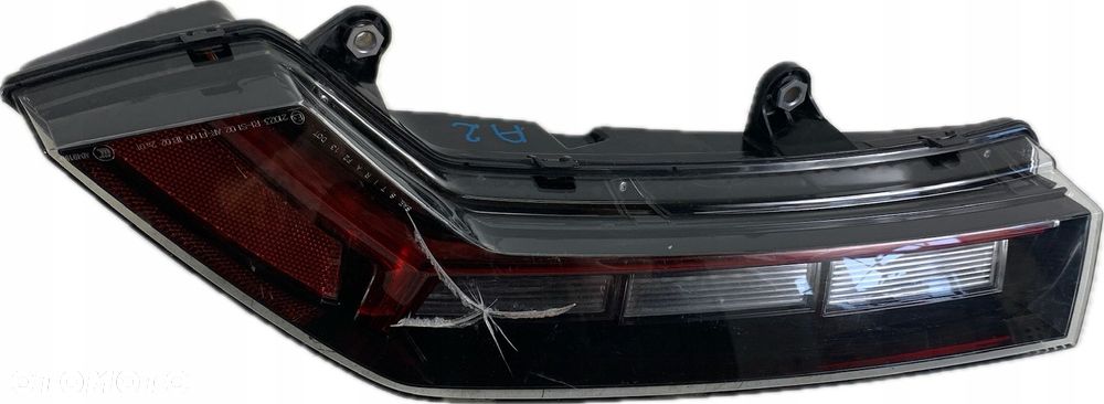 A2 LAMBORGHINI HURACAN LAMPA PRAWA TYLNA TYŁ EU 4T0945096 - 1