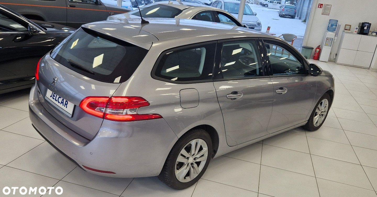 Peugeot 308 - 9