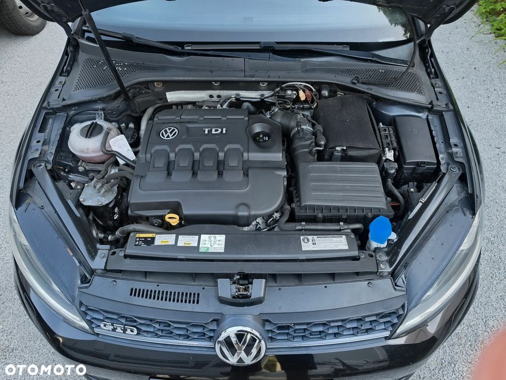 Volkswagen Golf 2.0 TDI BMT GTD - 9