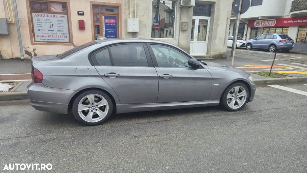 BMW Seria 3 318d DPF - 2